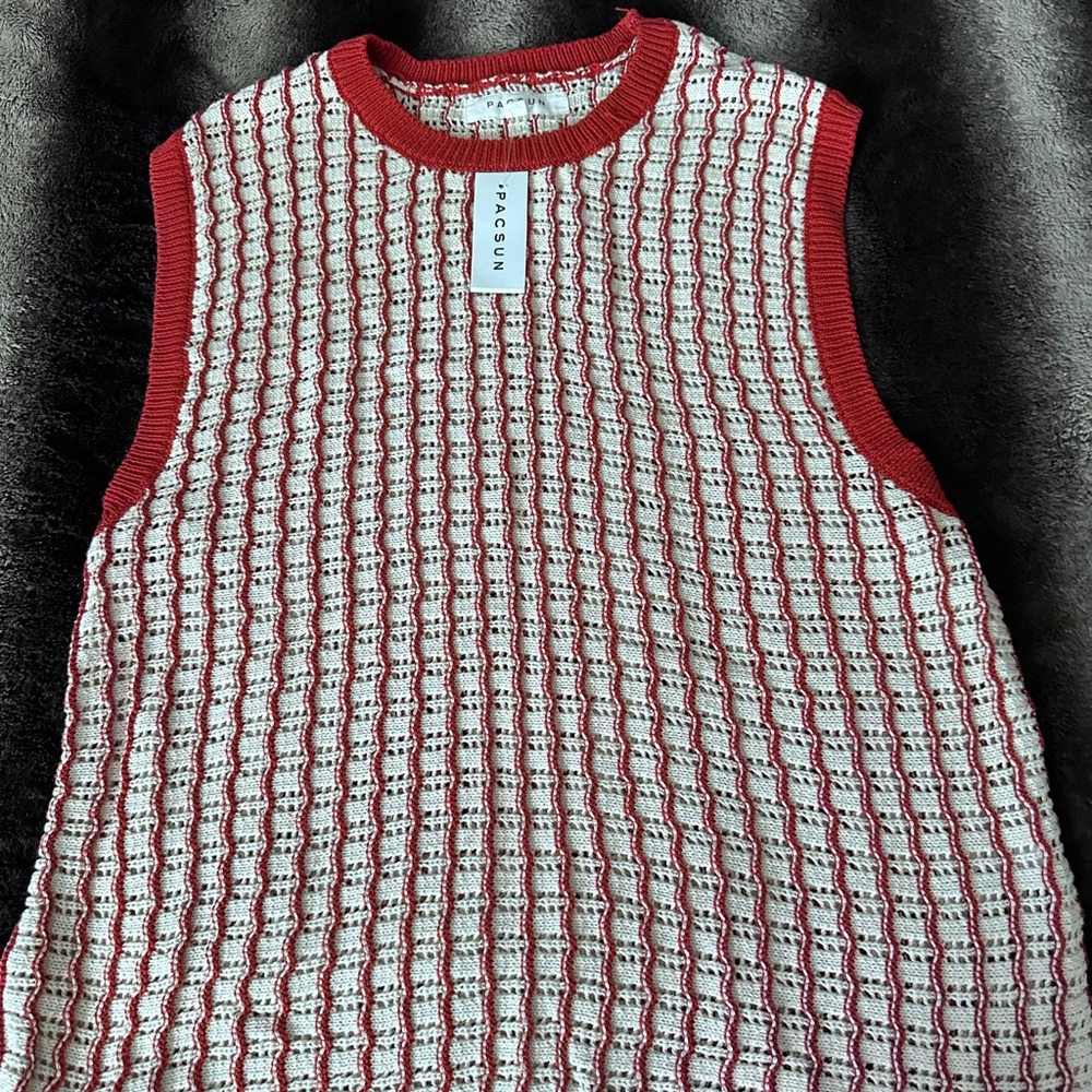 PacSun Red and White Knit Top